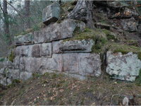 Burgruine Alt-Er fen stein, Bergfriedrest, 2001 (Aufnahme: Uwe Welz)